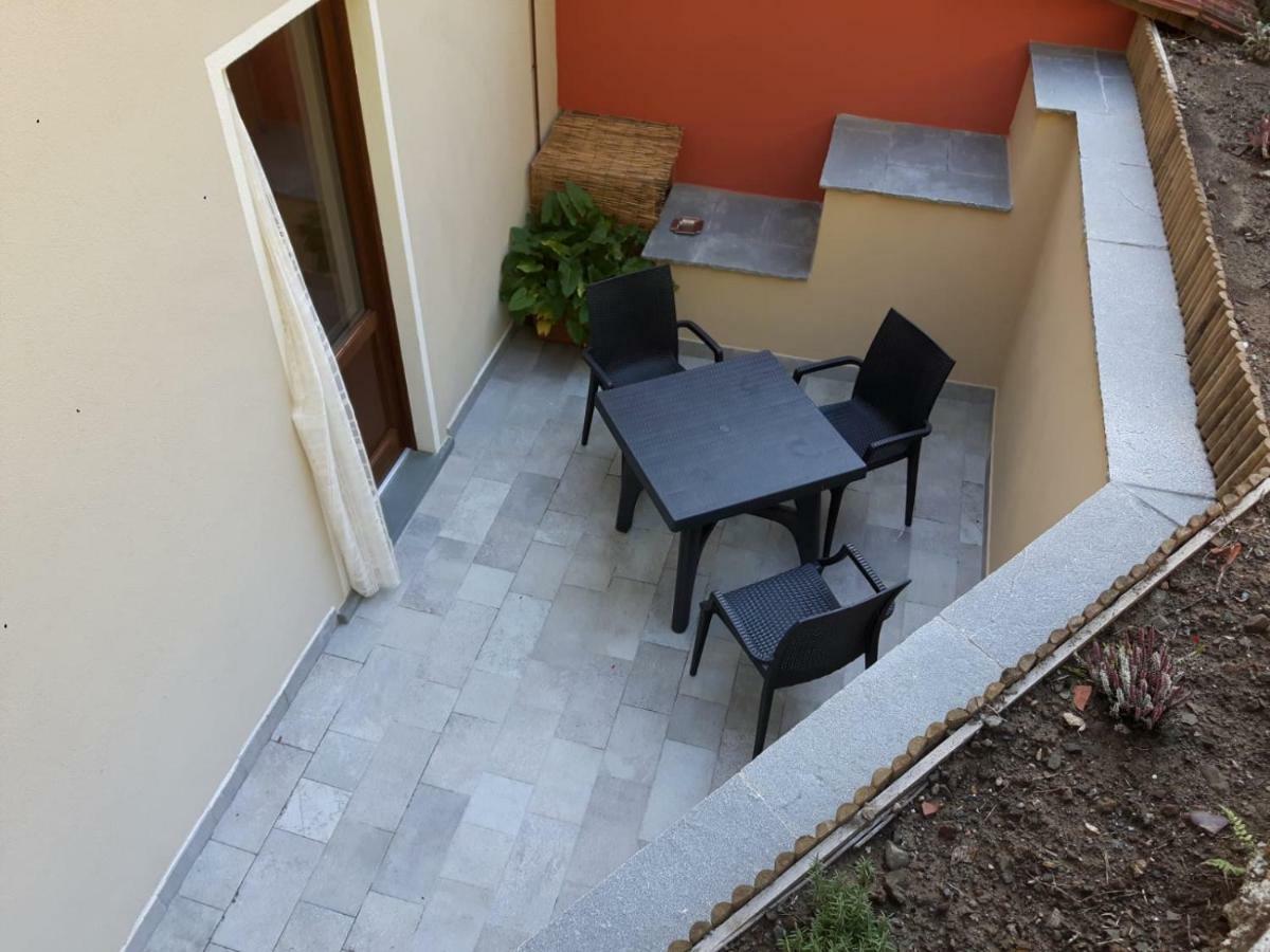 Affittacamere Da Morena Gorfigliano Exterior photo